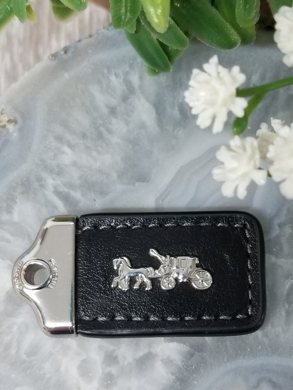 Coach 1941 Classic Horse & Carriage Emblem Hang Tag